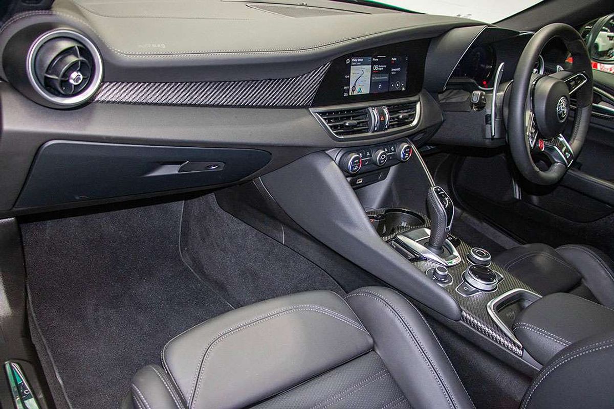 2025 Alfa Romeo Giulia Quadrifoglio Series 5