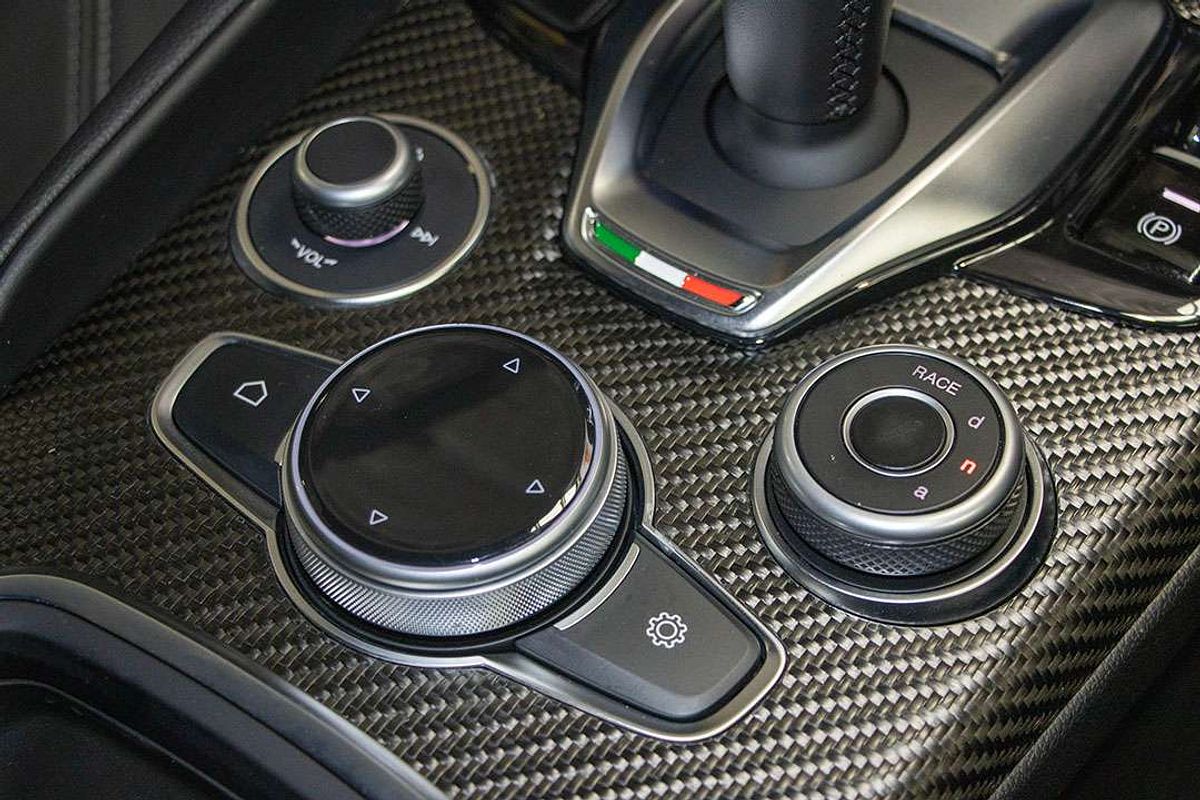 2025 Alfa Romeo Giulia Quadrifoglio Series 5