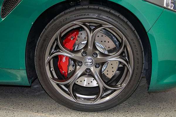 2025 Alfa Romeo Giulia Quadrifoglio Series 5