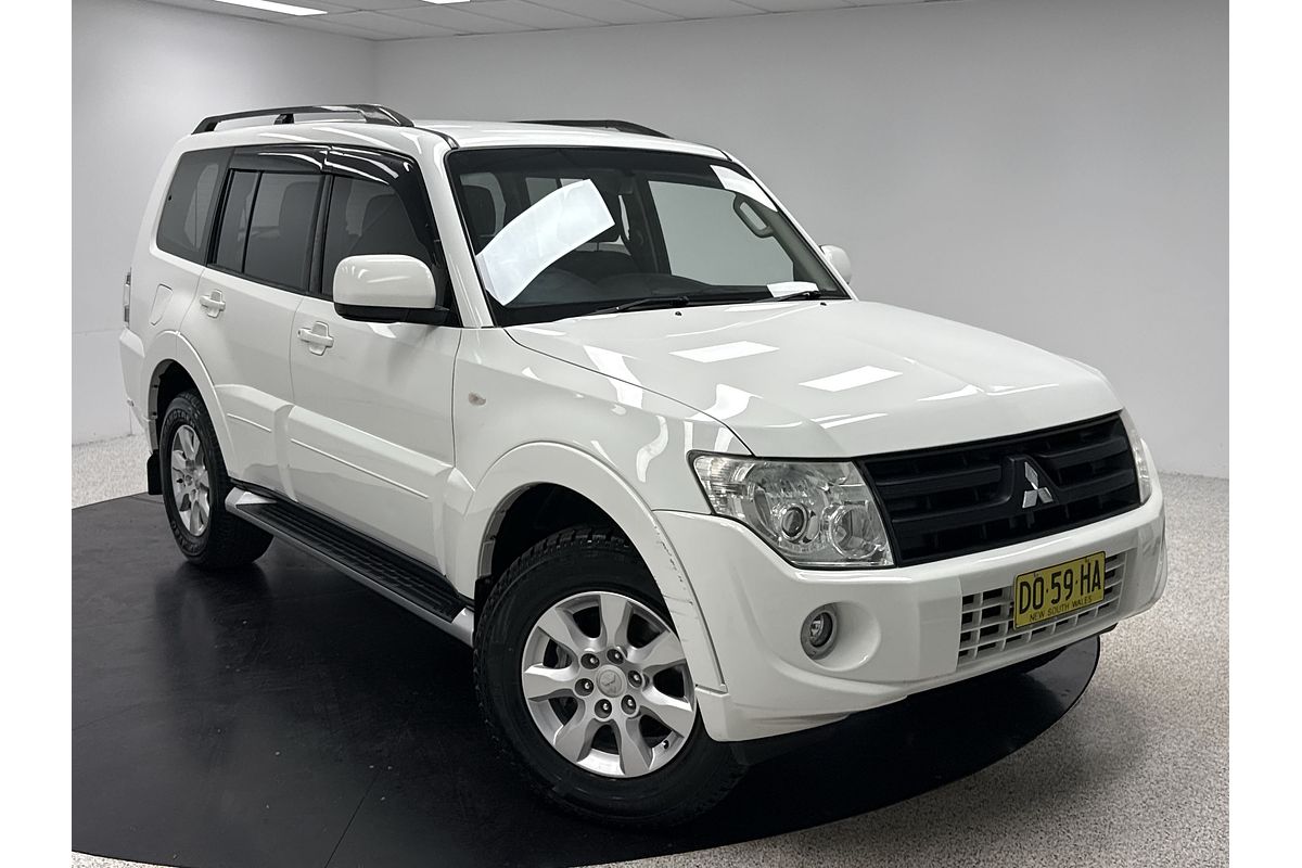 2014 Mitsubishi Pajero GLX-R NW