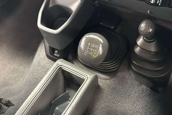 2010 Toyota Landcruiser GXL VDJ76R