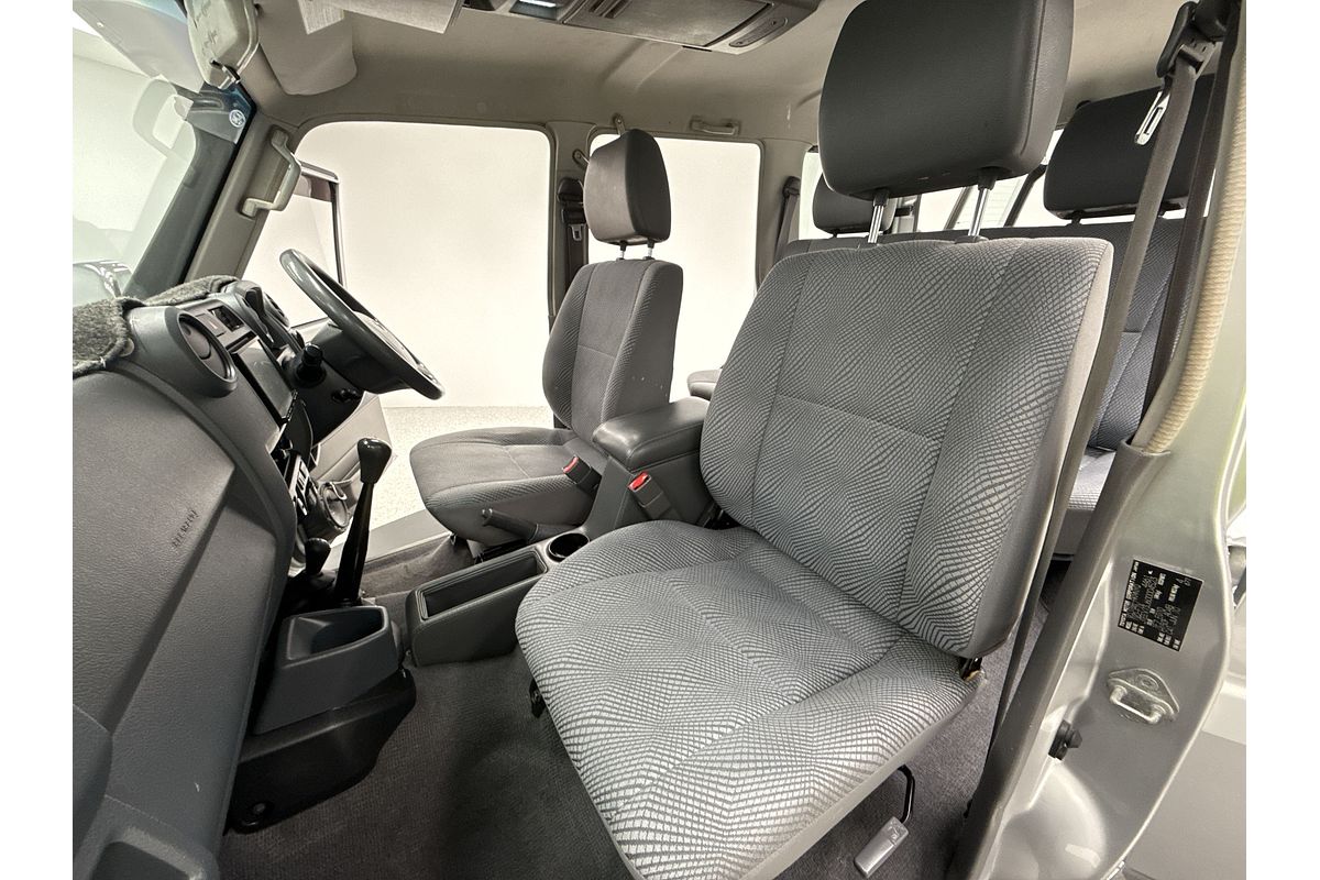 2010 Toyota Landcruiser GXL VDJ76R