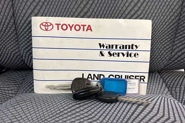 2010 Toyota Landcruiser GXL VDJ76R