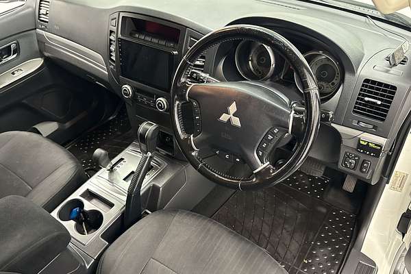 2014 Mitsubishi Pajero GLX-R NW