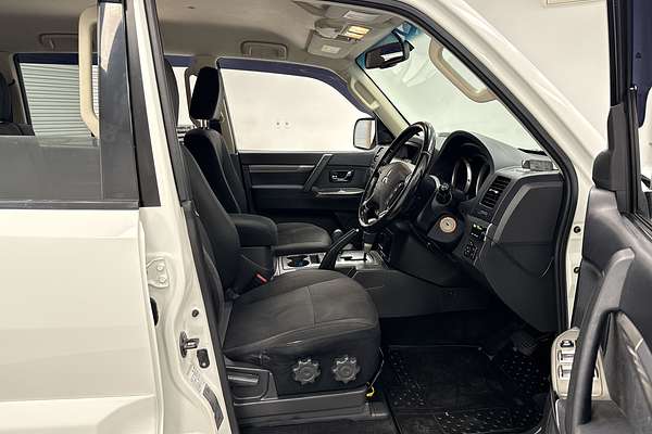 2014 Mitsubishi Pajero GLX-R NW