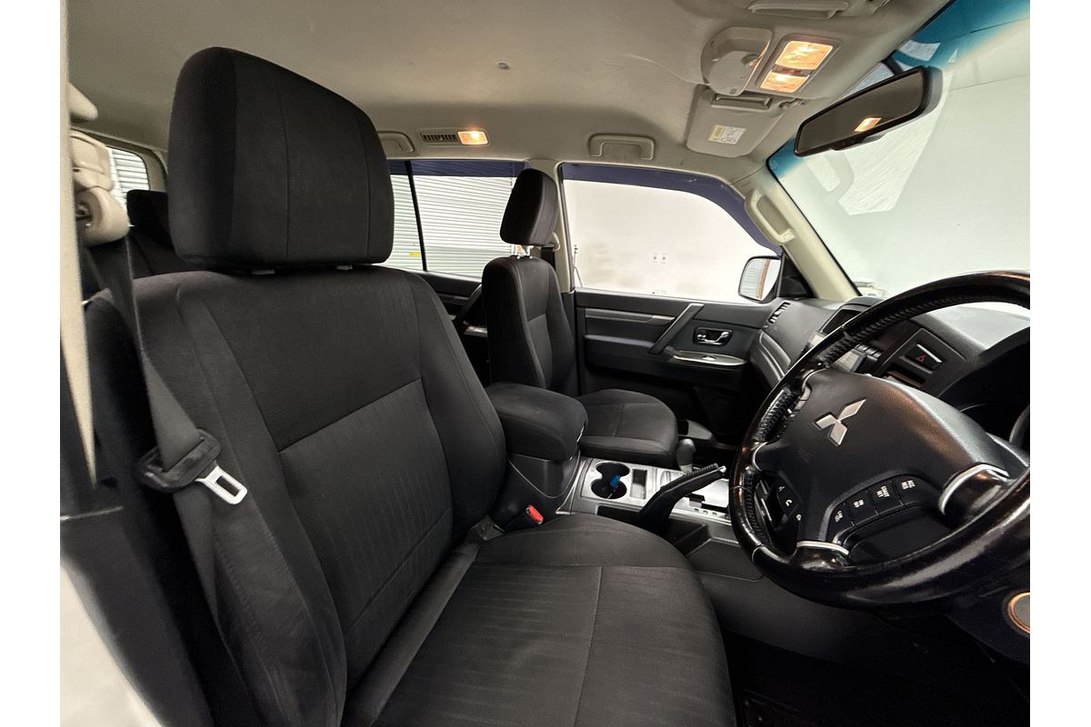 2014 Mitsubishi Pajero GLX-R NW