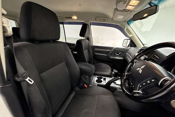 2014 Mitsubishi Pajero GLX-R NW