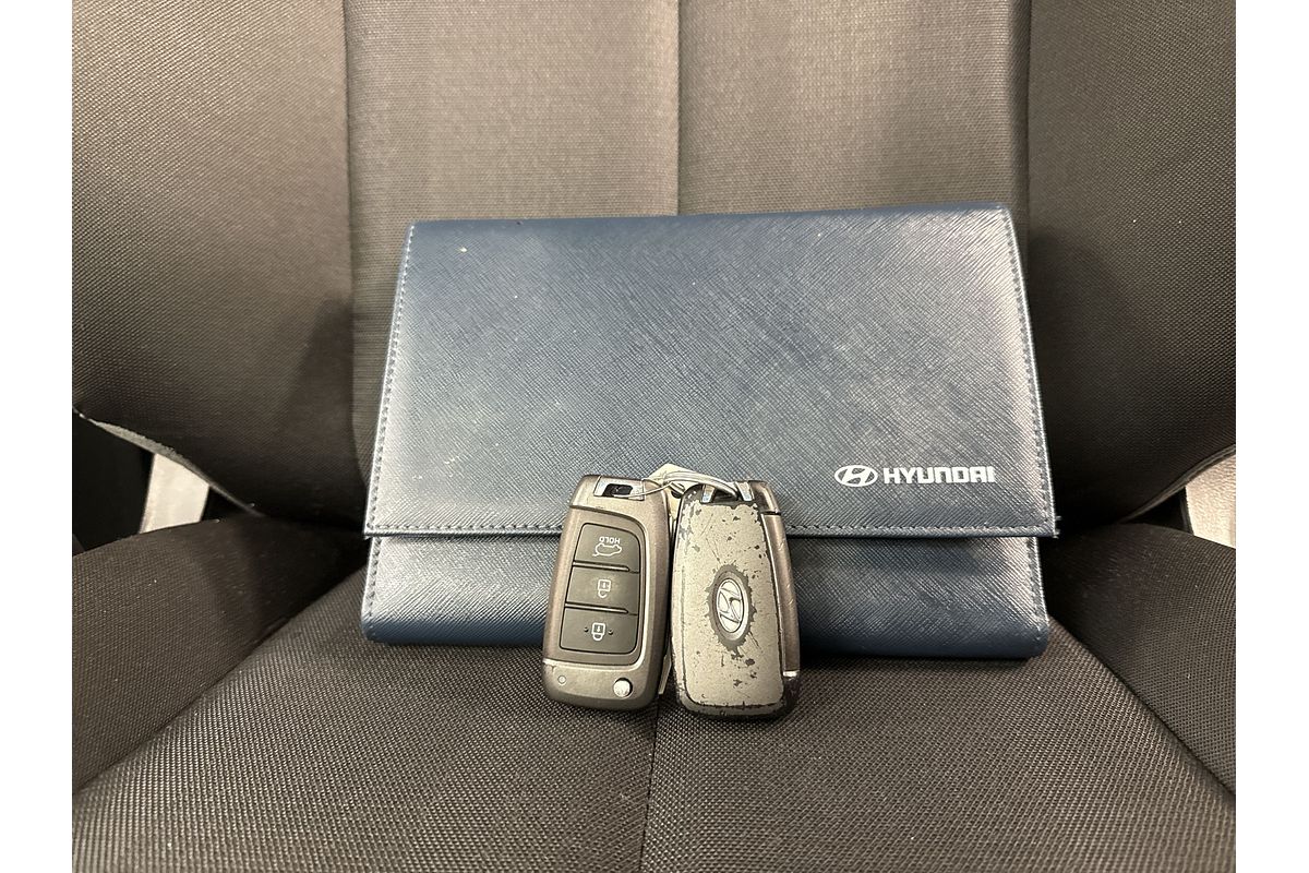 2021 Hyundai STARIA LOAD US4.V1
