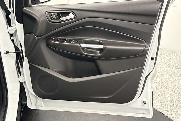 2017 Ford Escape Trend ZG