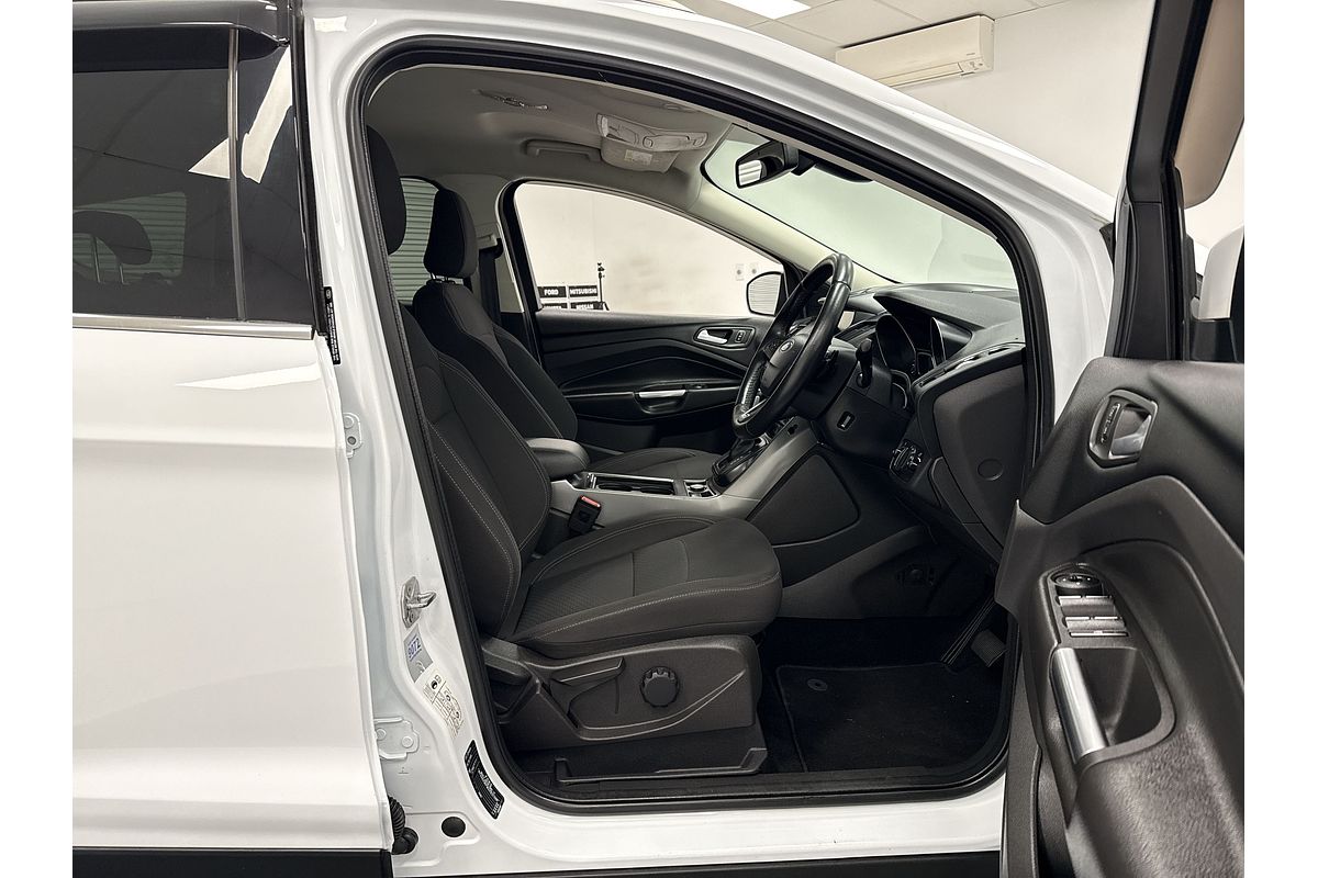 2017 Ford Escape Trend ZG