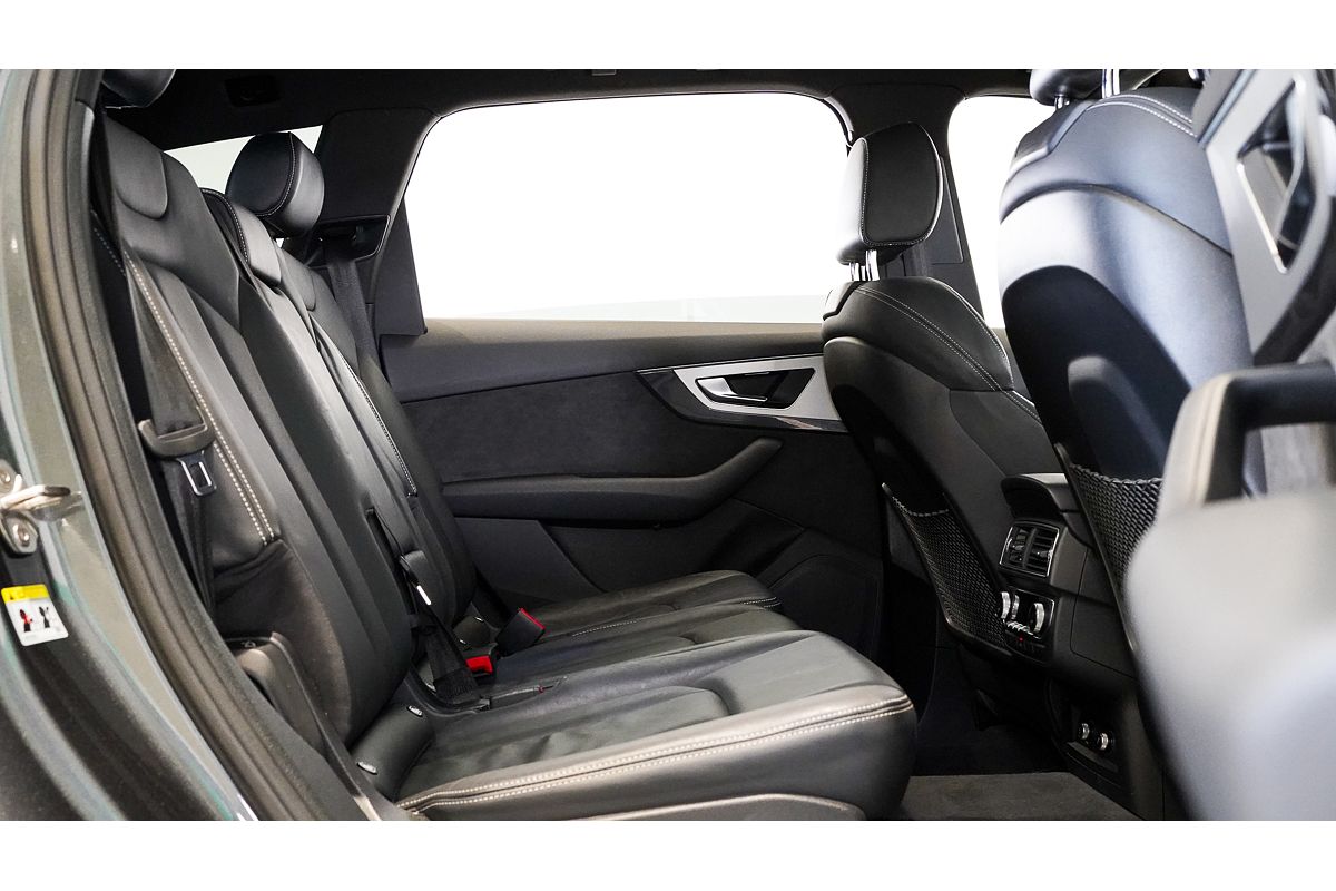 2018 Audi Q7 50 TDI Black Edition 4M