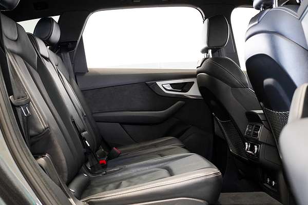 2018 Audi Q7 50 TDI Black Edition 4M