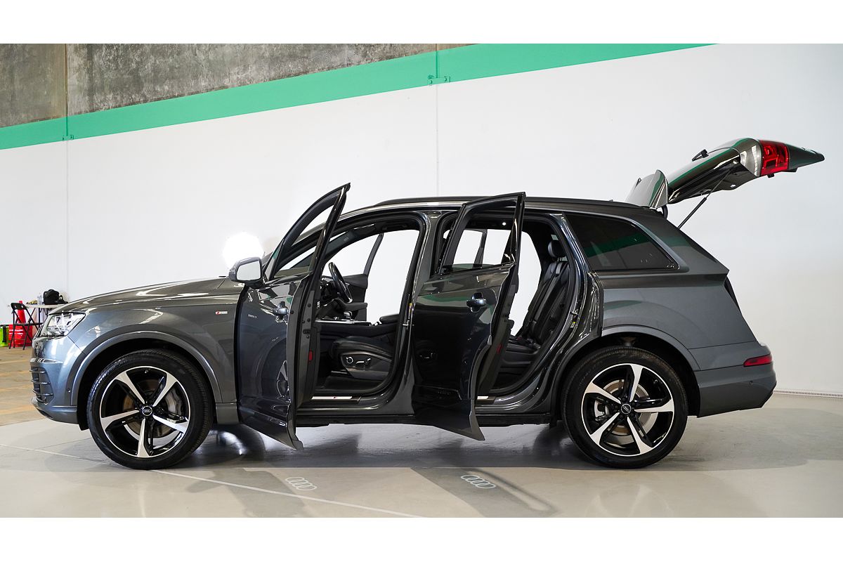 2018 Audi Q7 50 TDI Black Edition 4M