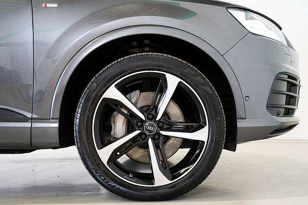2018 Audi Q7 50 TDI Black Edition 4M