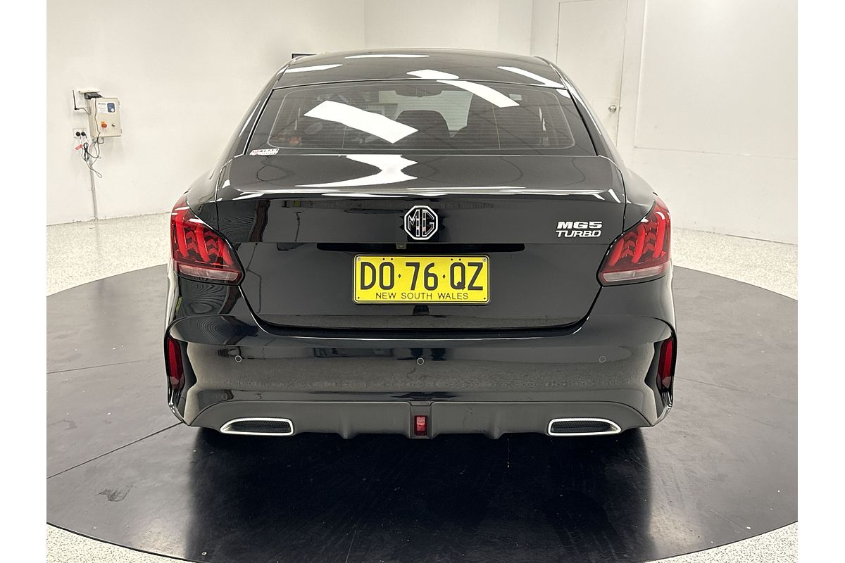 2023 MG MG5 Essence