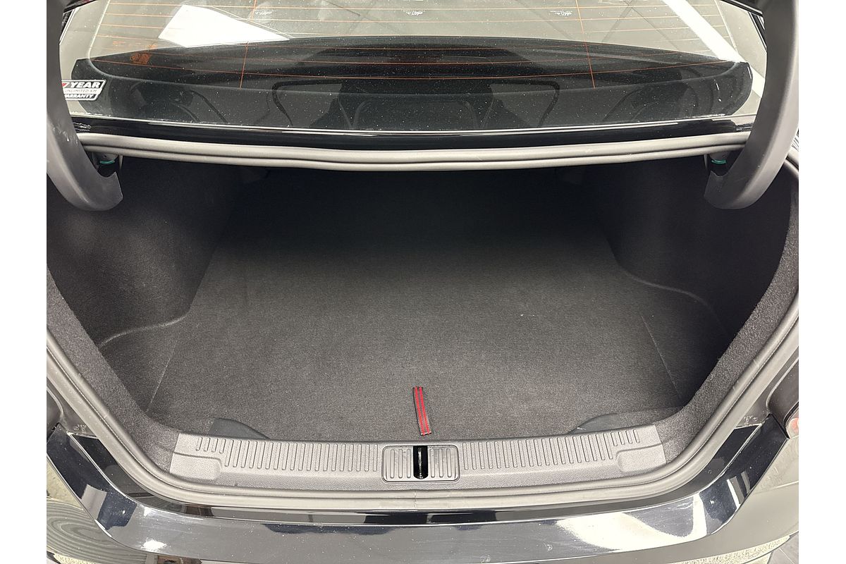 2023 MG MG5 Essence