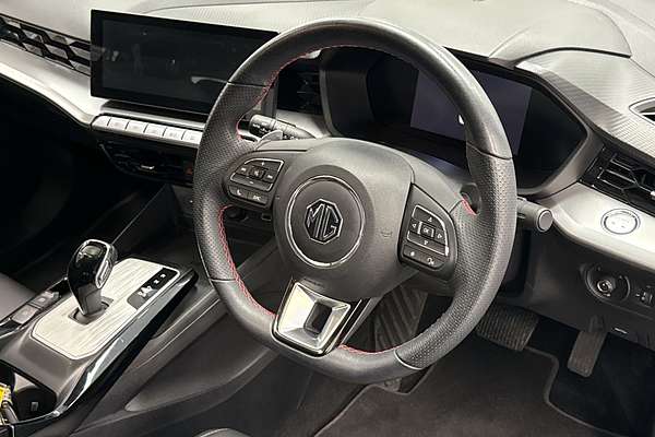 2023 MG MG5 Essence