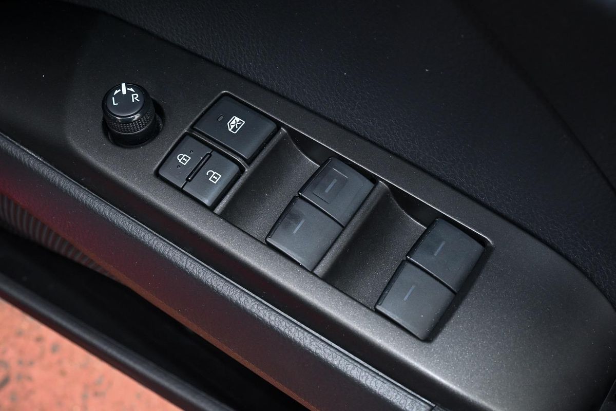 2023 Toyota Camry Ascent AXVH70R