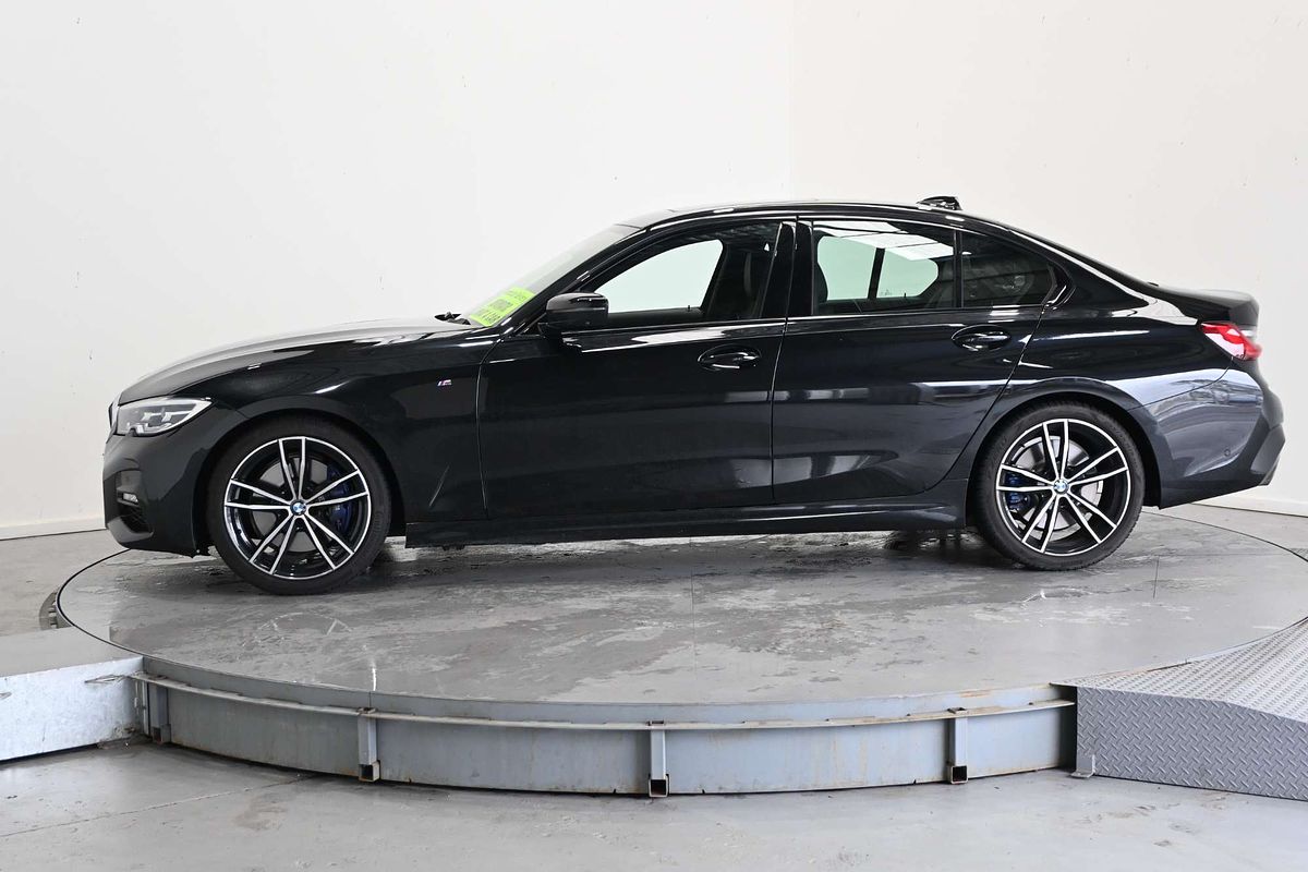 2021 BMW 3 30i M SPORT G20