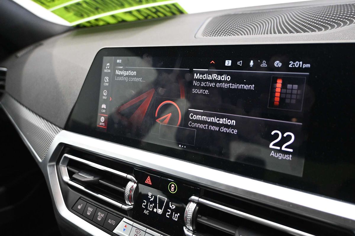 2021 BMW 3 30i M SPORT G20