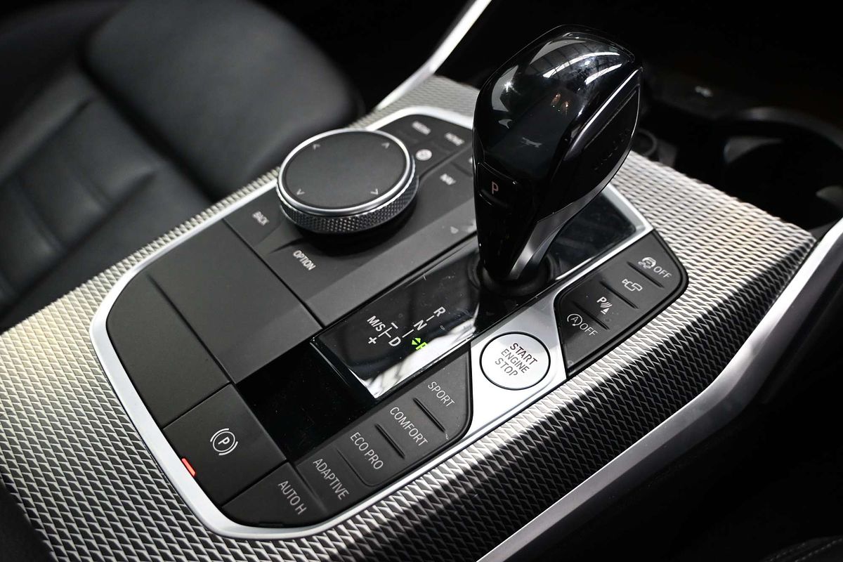 2021 BMW 3 30i M SPORT G20