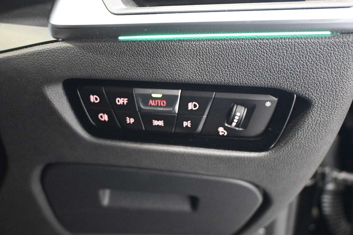 2021 BMW 3 30i M SPORT G20
