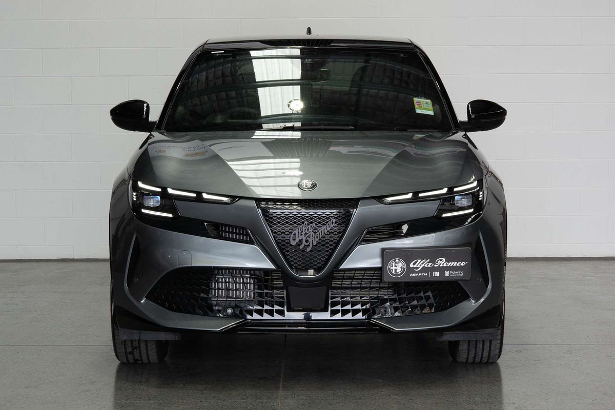 2025 Alfa Romeo JUNIOR 83-626-E23-0