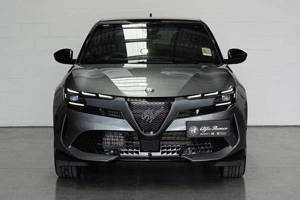 2025 Alfa Romeo JUNIOR 83-626-E23-0