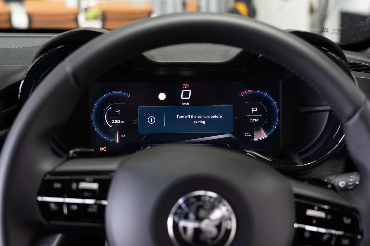 2025 Alfa Romeo JUNIOR 83-626-E23-0