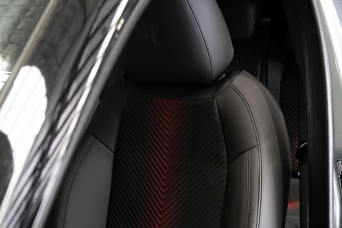 2025 Alfa Romeo JUNIOR 83-626-E23-0