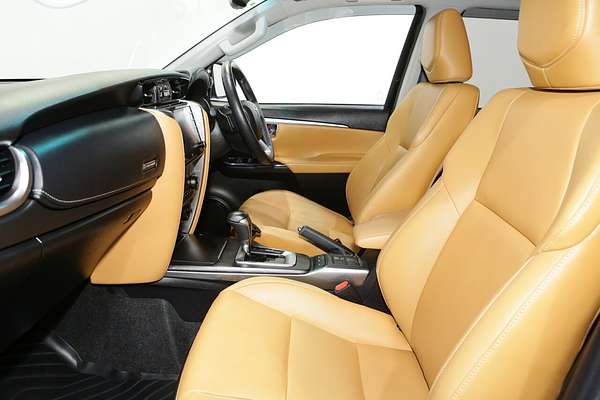 2023 Toyota Fortuner Crusade GUN156R