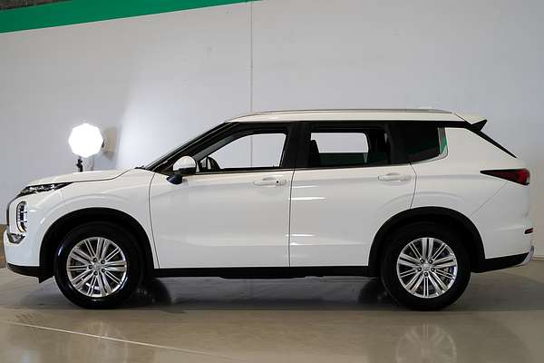 2021 Mitsubishi Outlander LS ZM