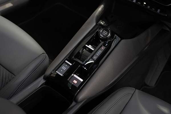 2025 Alfa Romeo JUNIOR 83-626-E23-0