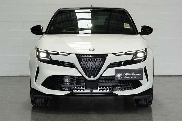 2024 Alfa Romeo JUNIOR 83-626-E23-0