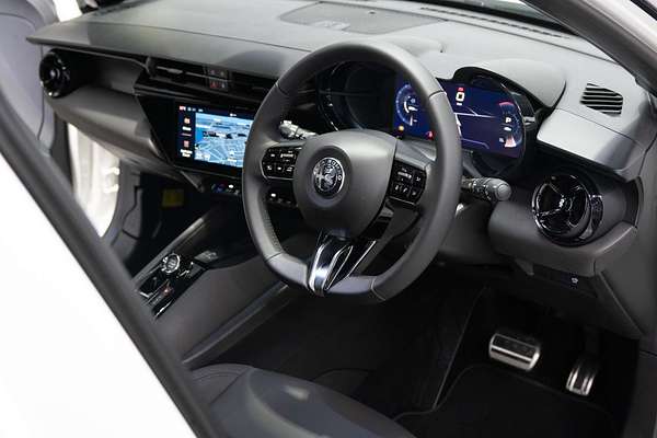 2024 Alfa Romeo JUNIOR 83-626-E23-0