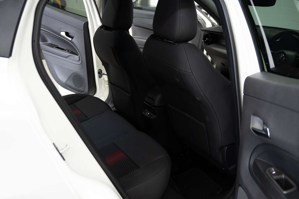 2024 Alfa Romeo JUNIOR 83-626-E23-0