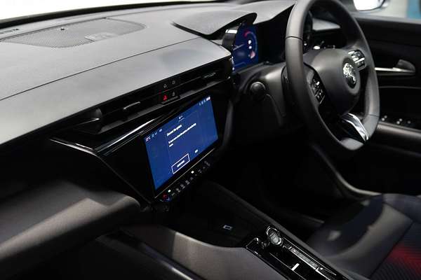 2024 Alfa Romeo JUNIOR 83-626-E23-0
