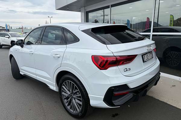 2024 Audi Q3 35 TFSI S line edition F3