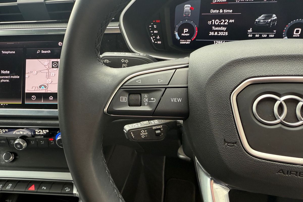 2024 Audi Q3 35 TFSI S line edition F3