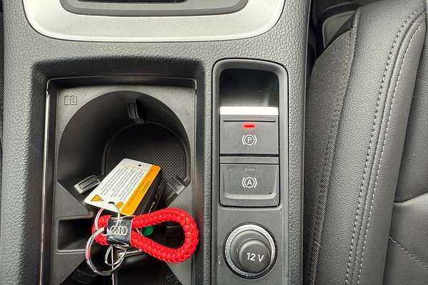 2024 Audi Q3 35 TFSI S line edition F3