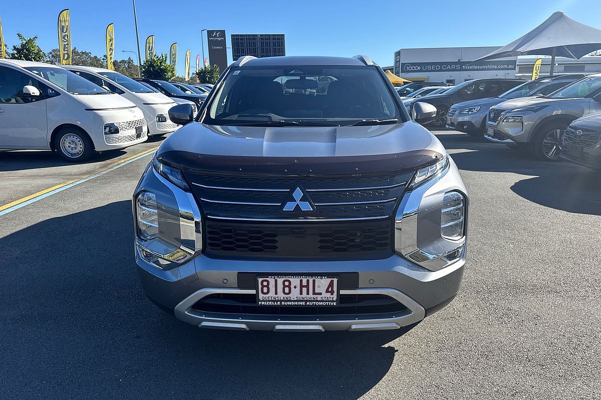 2023 Mitsubishi Outlander LS ZM