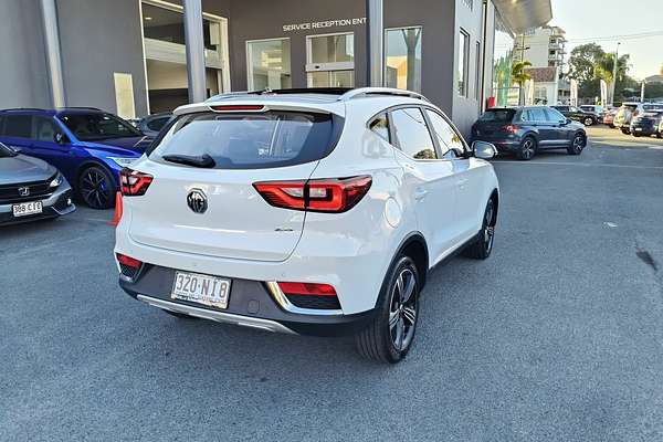 2018 MG ZS Essence AZS1