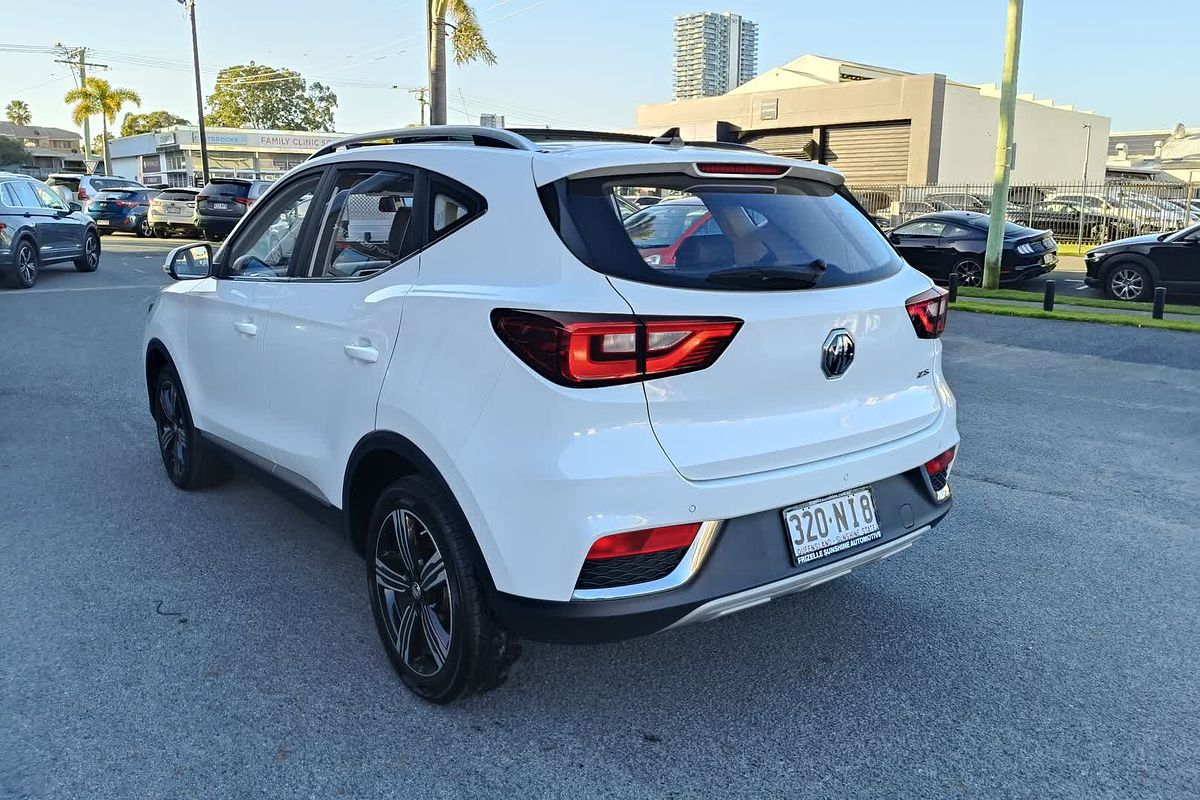 2018 MG ZS Essence AZS1