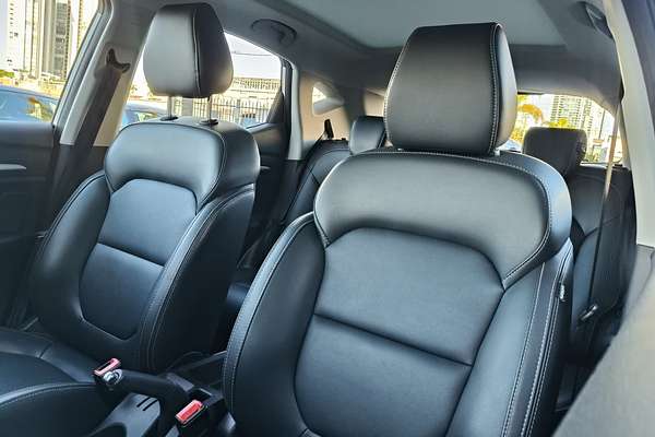 2018 MG ZS Essence AZS1