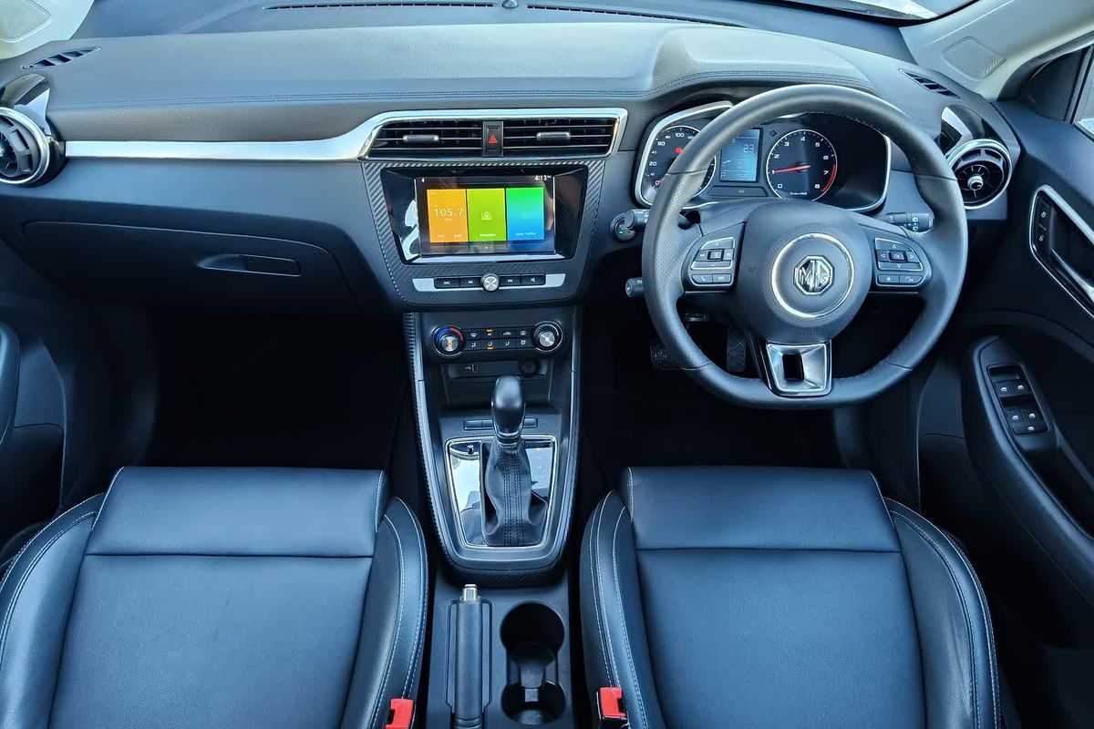 2018 MG ZS Essence AZS1