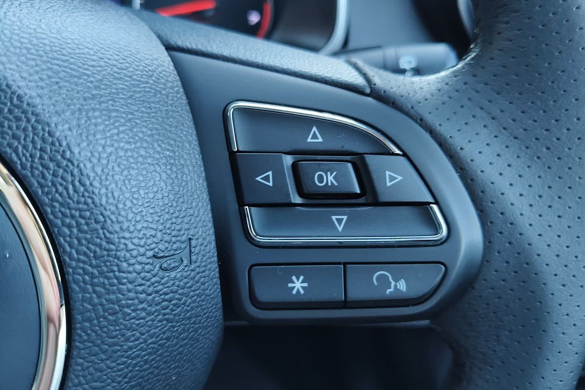 2018 MG ZS Essence AZS1