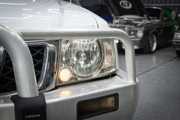 2010 Nissan Patrol ST GU 7
