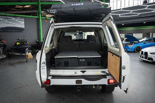 2010 Nissan Patrol ST GU 7