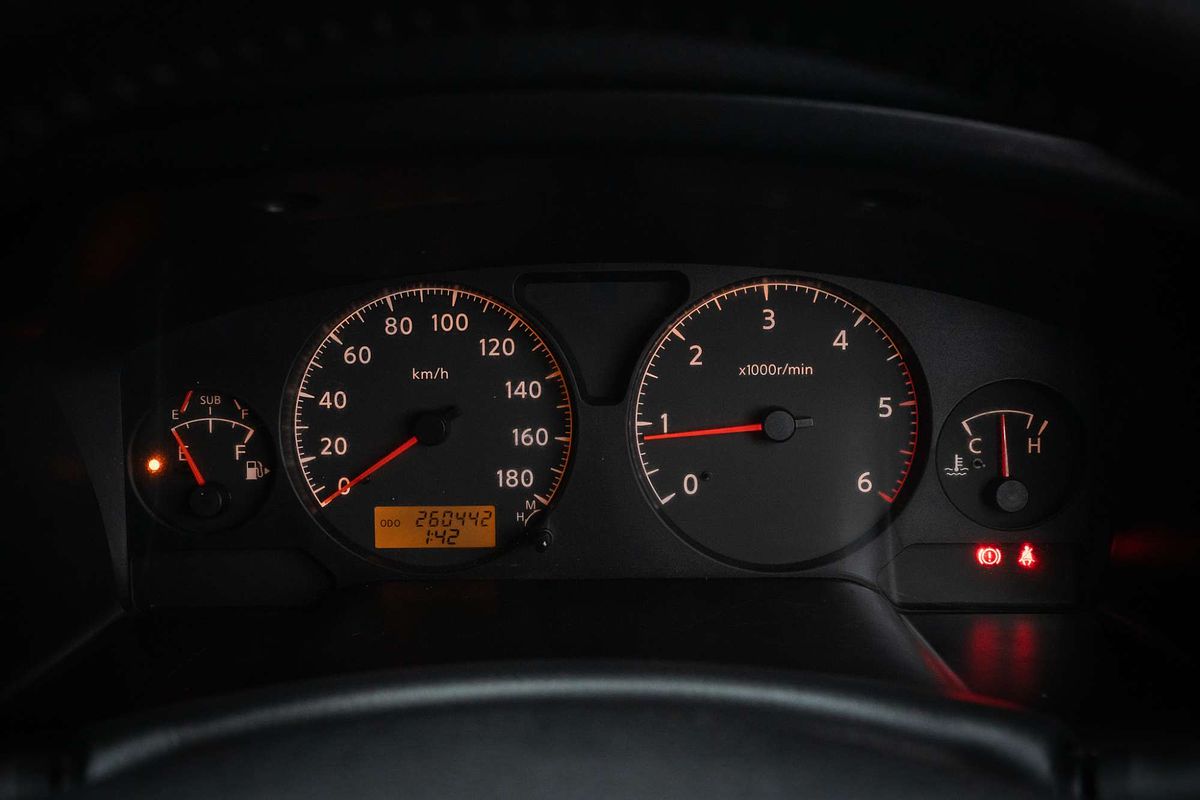 2010 Nissan Patrol ST GU 7