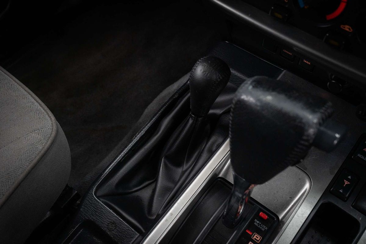 2010 Nissan Patrol ST GU 7